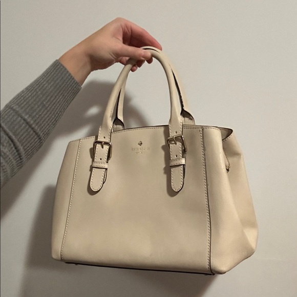 Kate Spade Bag - Picture 2 of 9